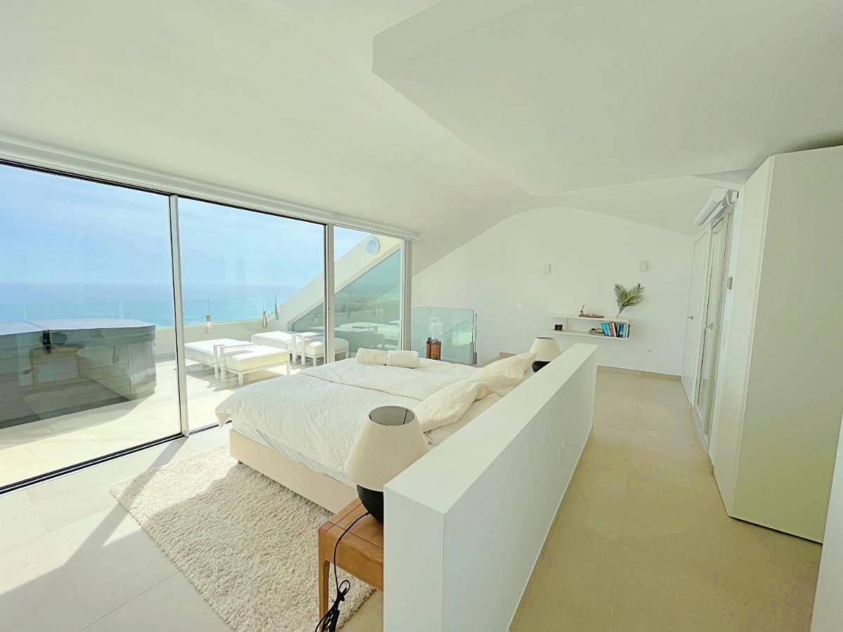 Stupa Hills V F34j - Luxury Sea View Duplex Apartment *
