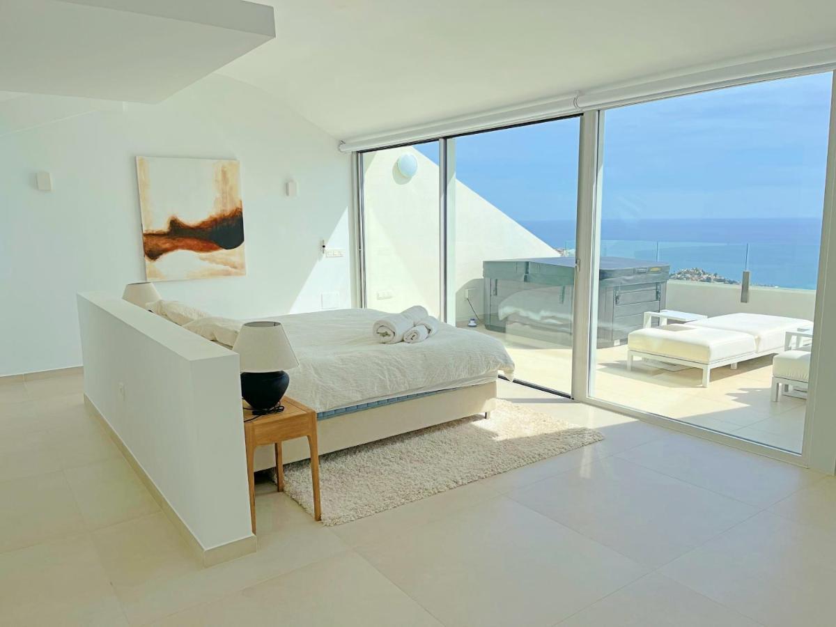 Stupa Hills V F34j - Luxury Sea View Duplex Apartment Benalmadena